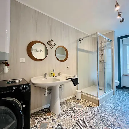 Apartament At Francine And Renes In The Heart Of History *